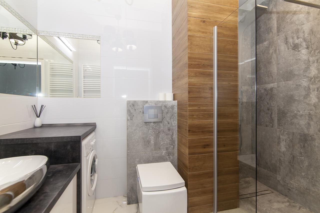 Apartment Royal Vii *
